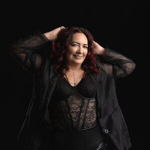 Meet your Posher, Lisa
